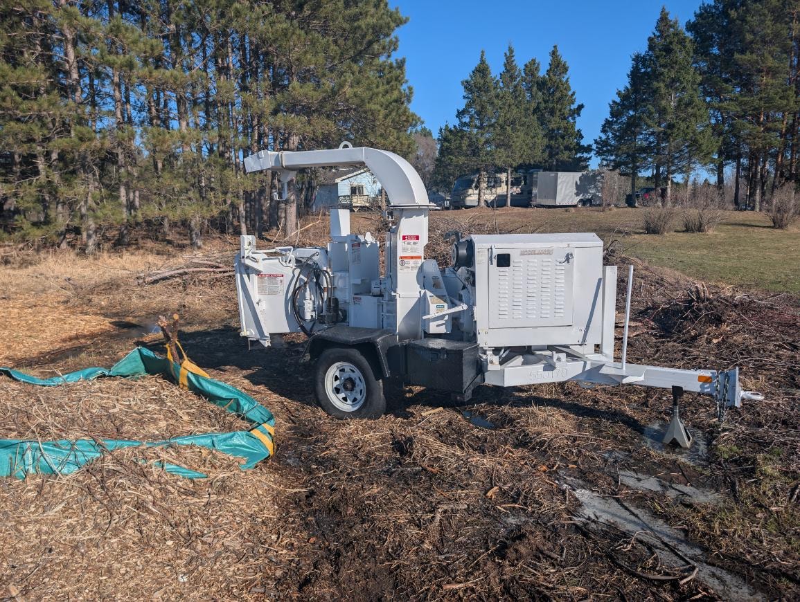 Bandit 200XP wood chipper on job site